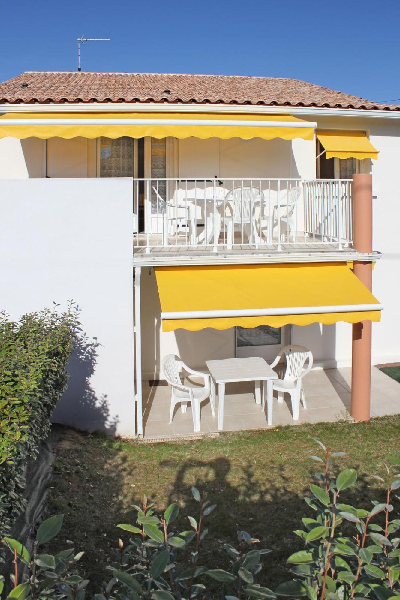 Hotel Residence Les Flots Saint-Palais-sur-Mer Exterior photo
